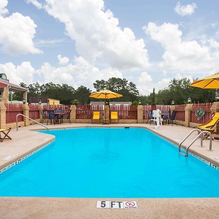 Days Inn By Wyndham Lake City Εξωτερικό φωτογραφία