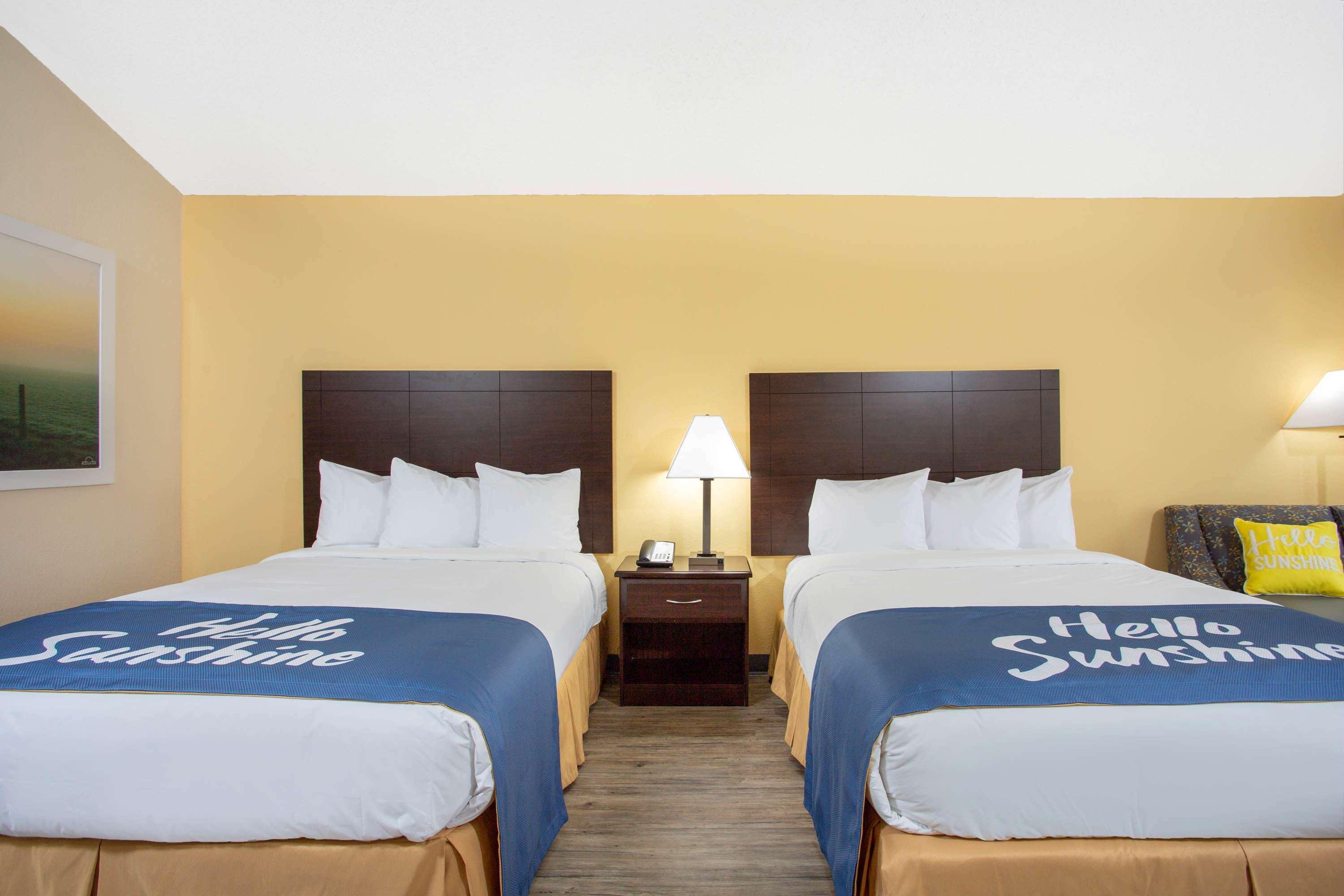 Days Inn By Wyndham Lake City Εξωτερικό φωτογραφία